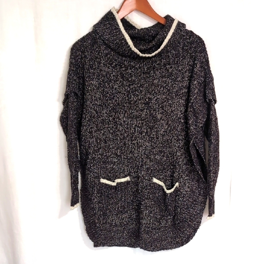 Francesca's ALYA Black White Open Side Sweater Cowl Neck Size Small